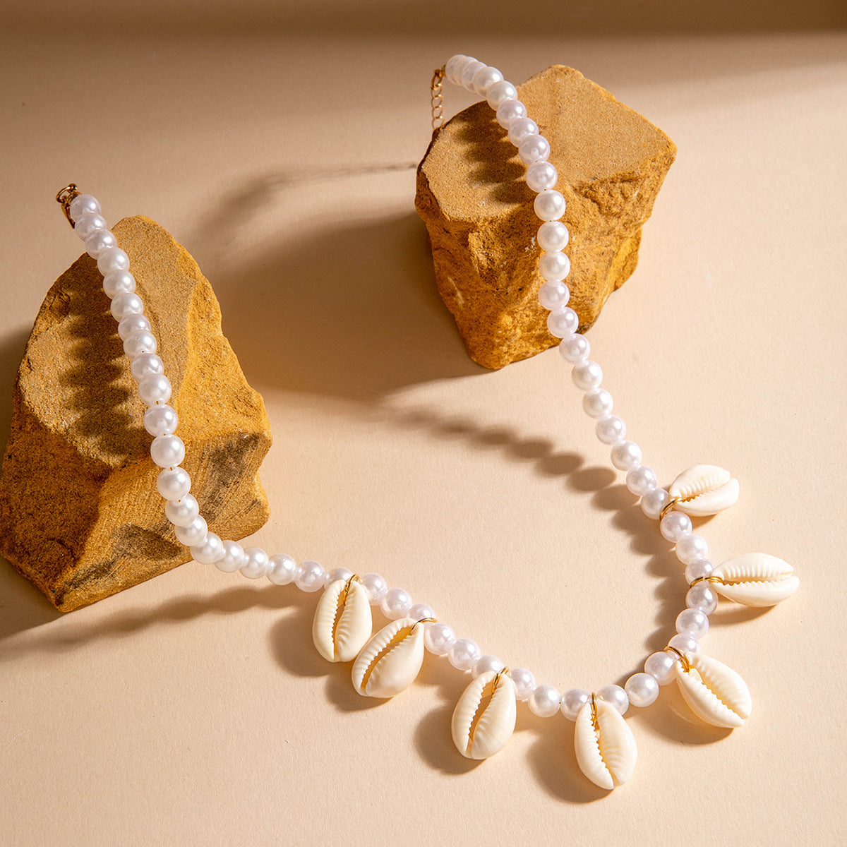 Wholesale Bohemian Conch Shell Handwoven Necklace