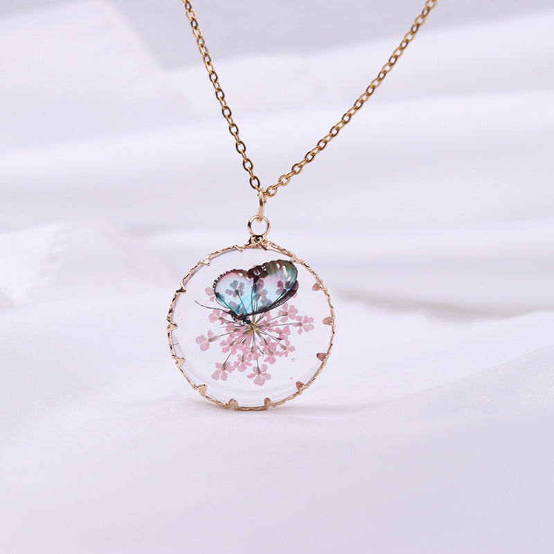 Wholesale Butterfly Small Fresh Necklace Creative Gold and Silver Dried Flower Glass Pendant Bohemian Retro Fashion Jewelry