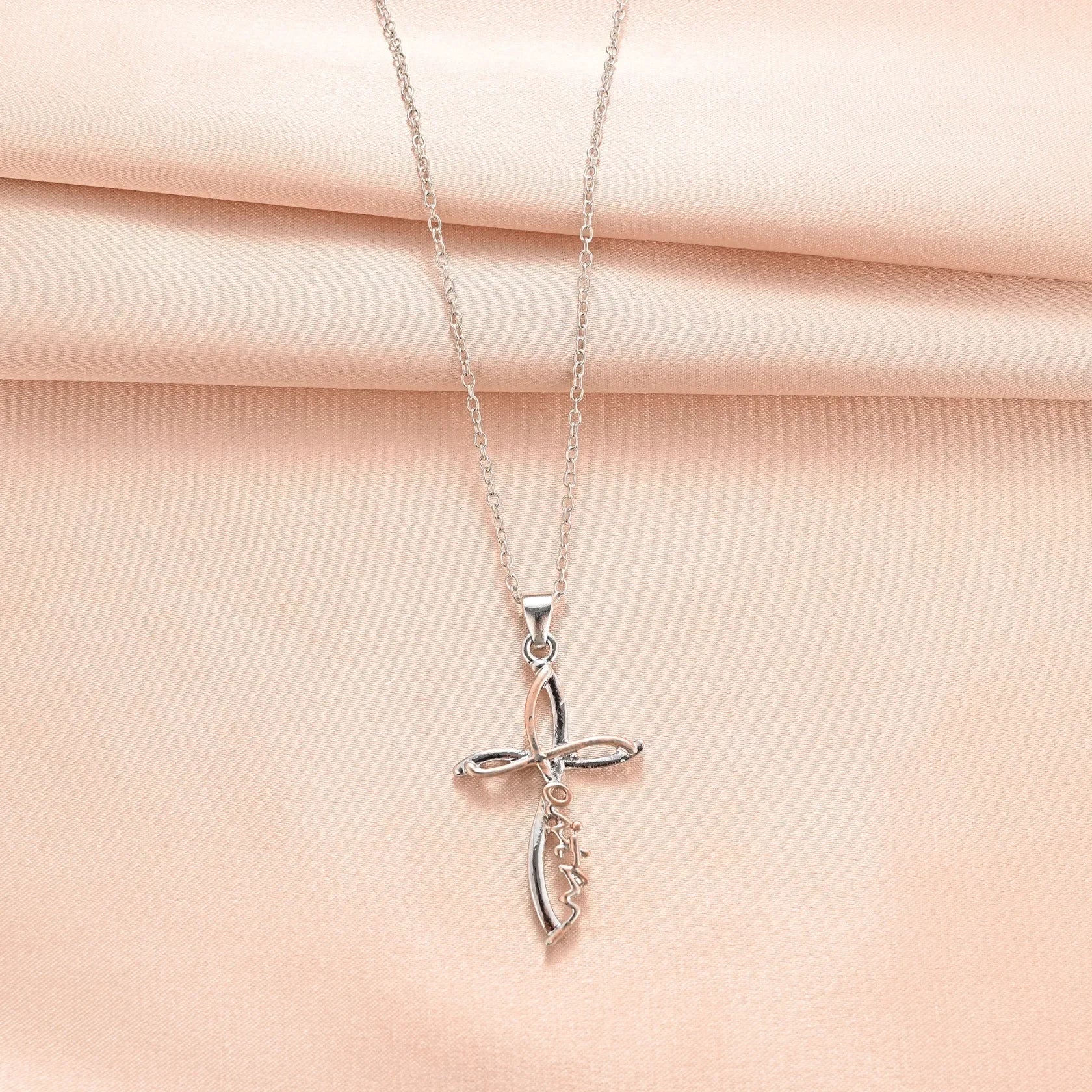 Wholesale design Diamond-embedded niche Hollow Cross necklace