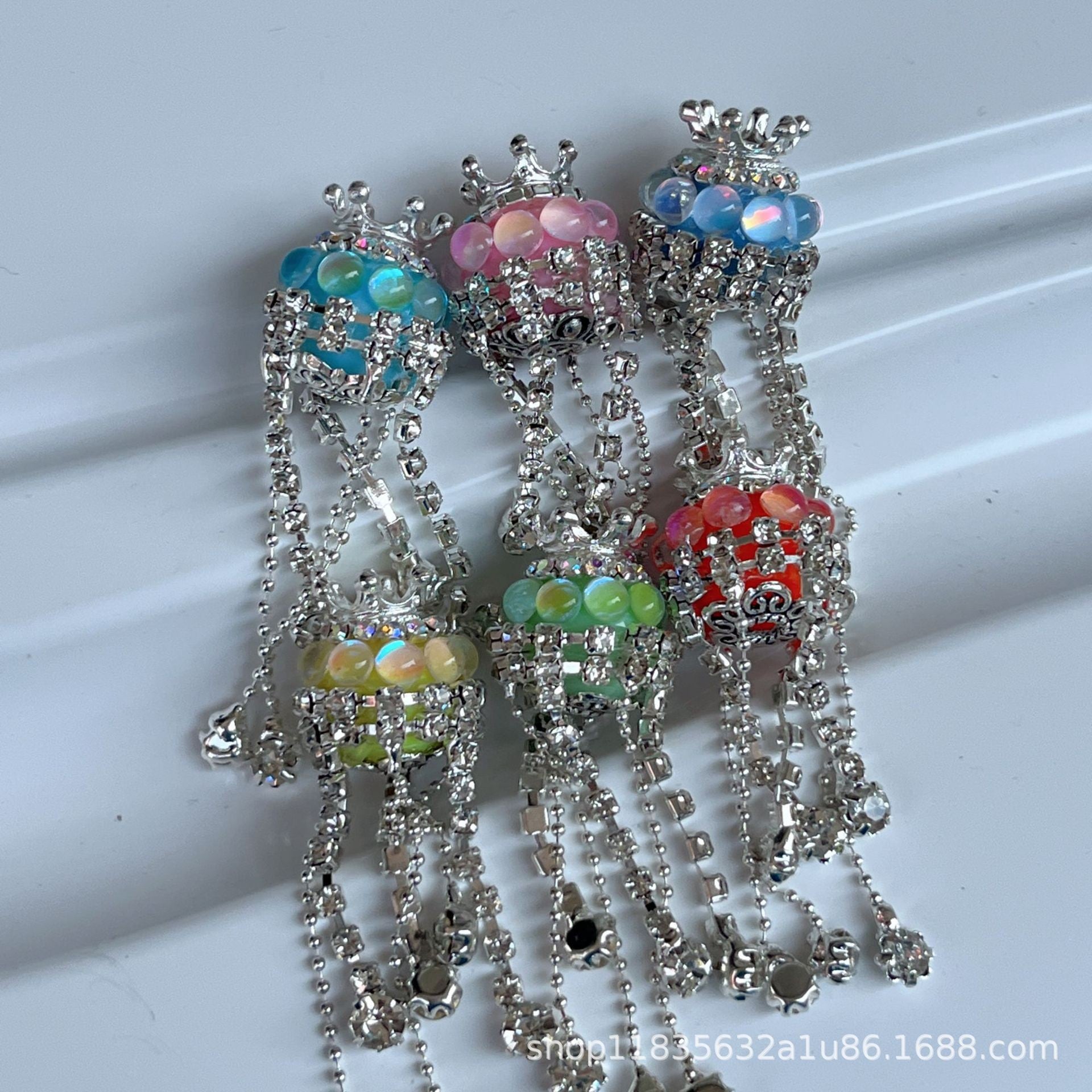 Wholesale 10pcs Crown tassel tassel round drill ball straight hole bead