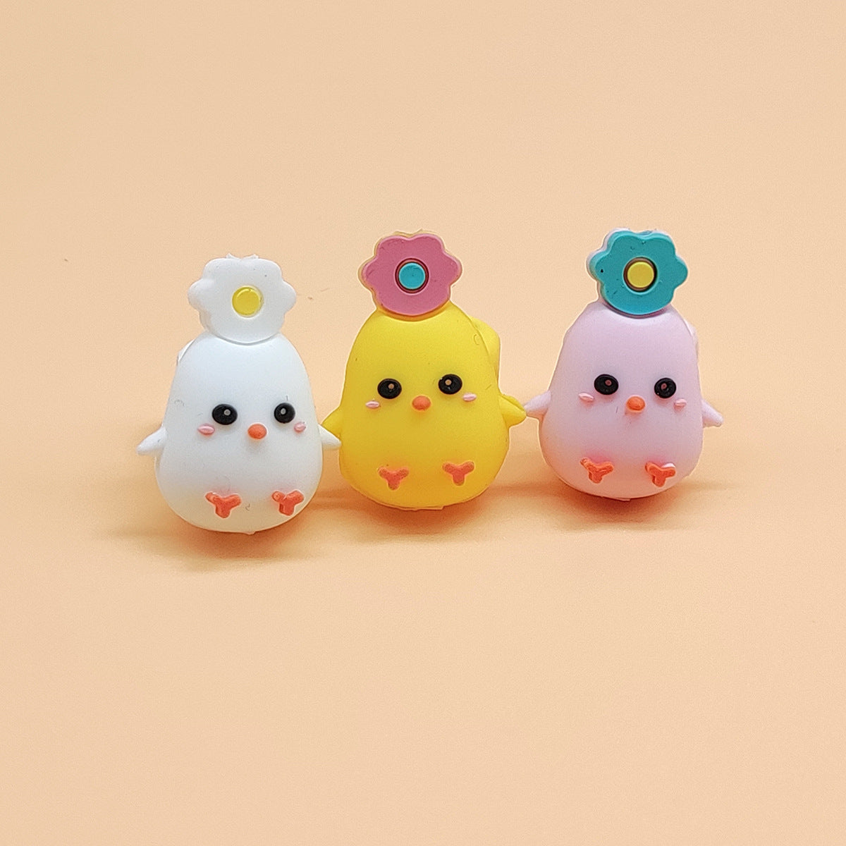 Wholesale 20pcs/pack 3D silicone beads cartoon three-dimensional food grade silicone beads