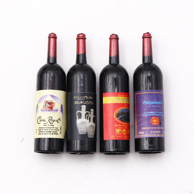 Wholesale 1:12 doll house accessories Micro landscape decoration shooting props mini simulation plastic red wine bottle