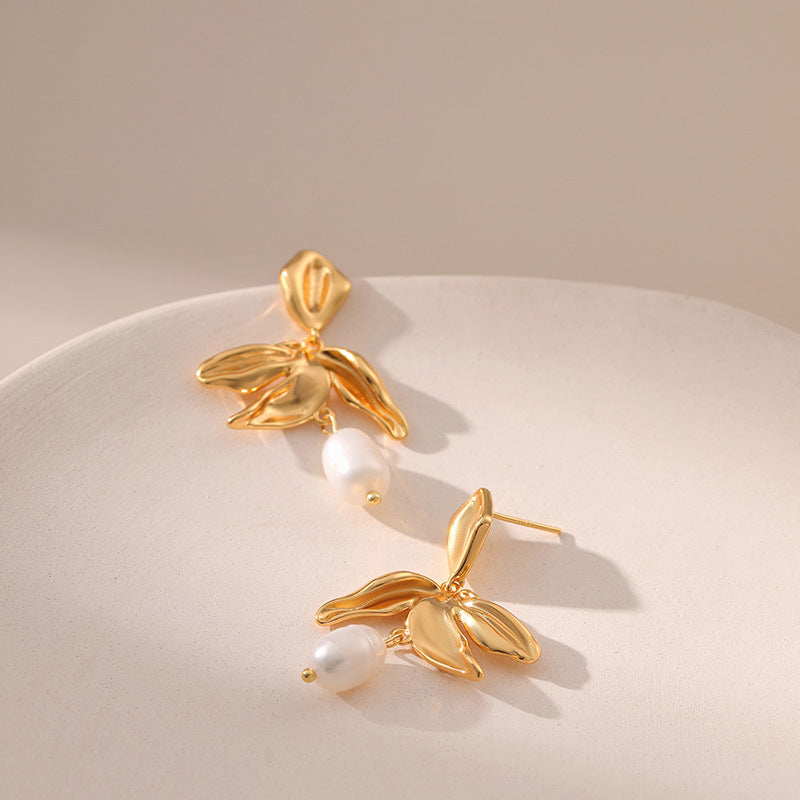 Wholesale Pearl S925 Silver Needle Leaf Plated 18K Real Gold Earrings