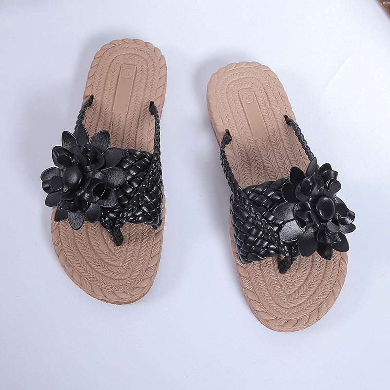 Wholesale summer new flower soft bottom plus size women's one word outdoor beach sandals