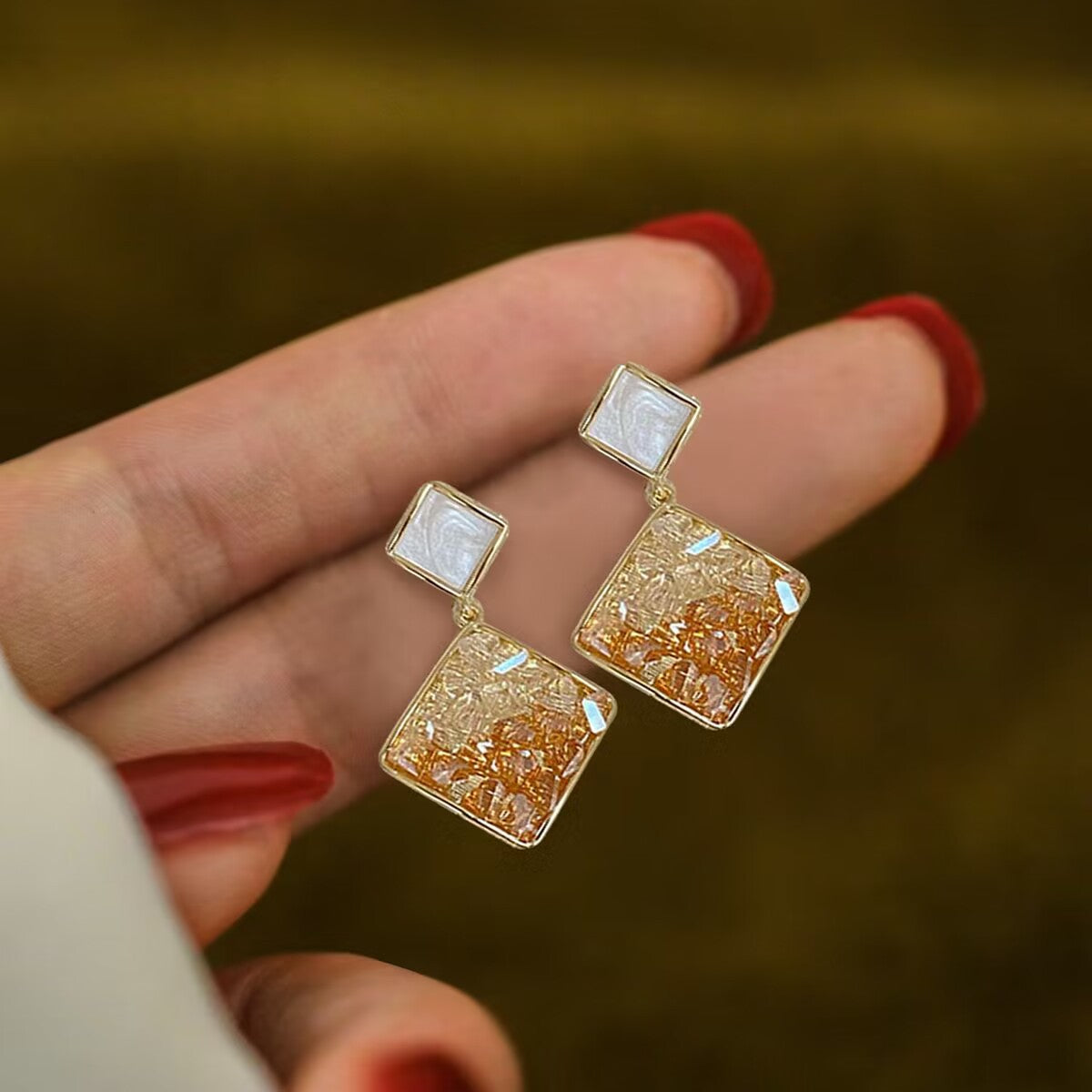 Wholesale Diamond Quicksand Gradient Color Non-pierced Ear Clip Earrings