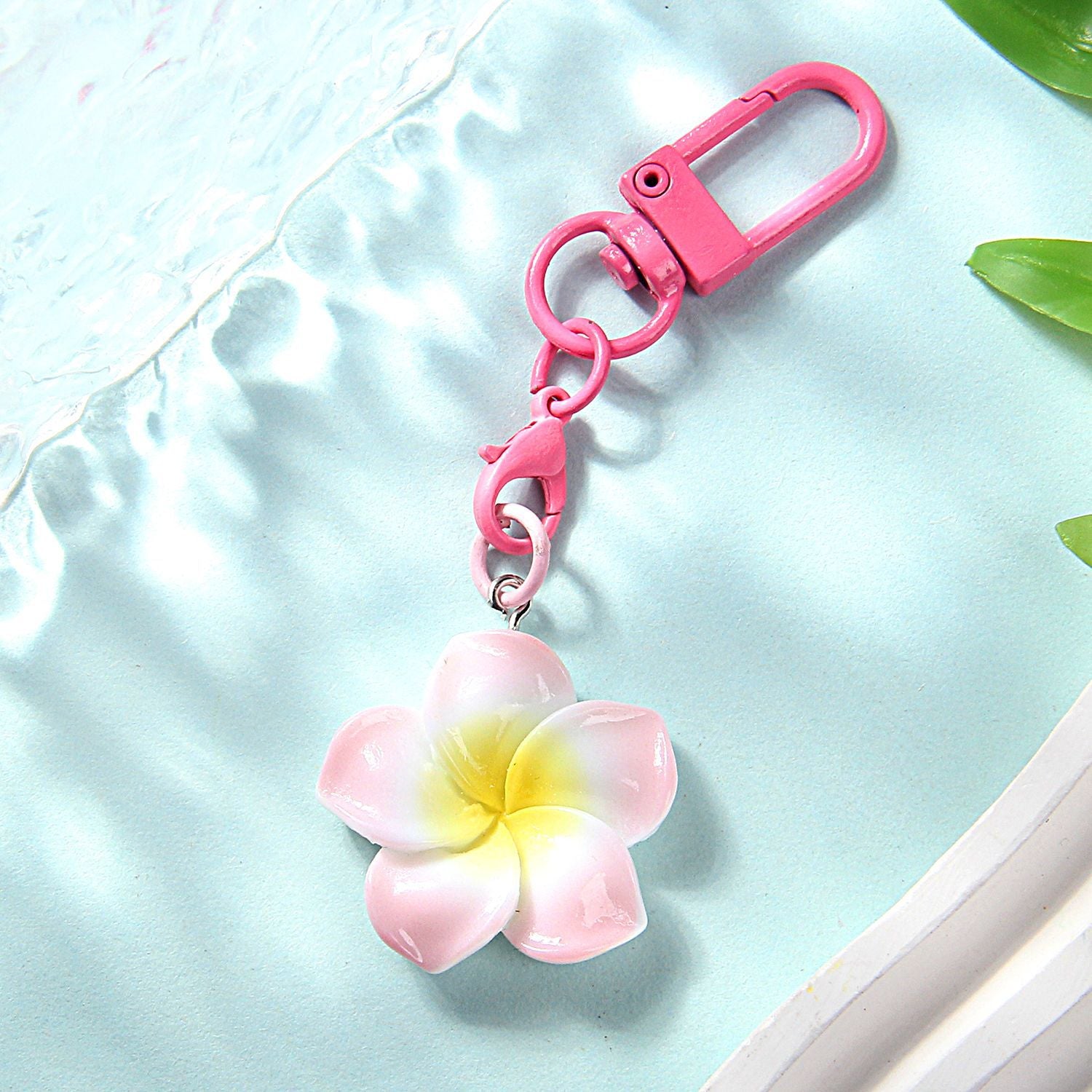 Wholesale 10pcs/pack Small fresh air key chain pendant two-color spray-painted egg flower