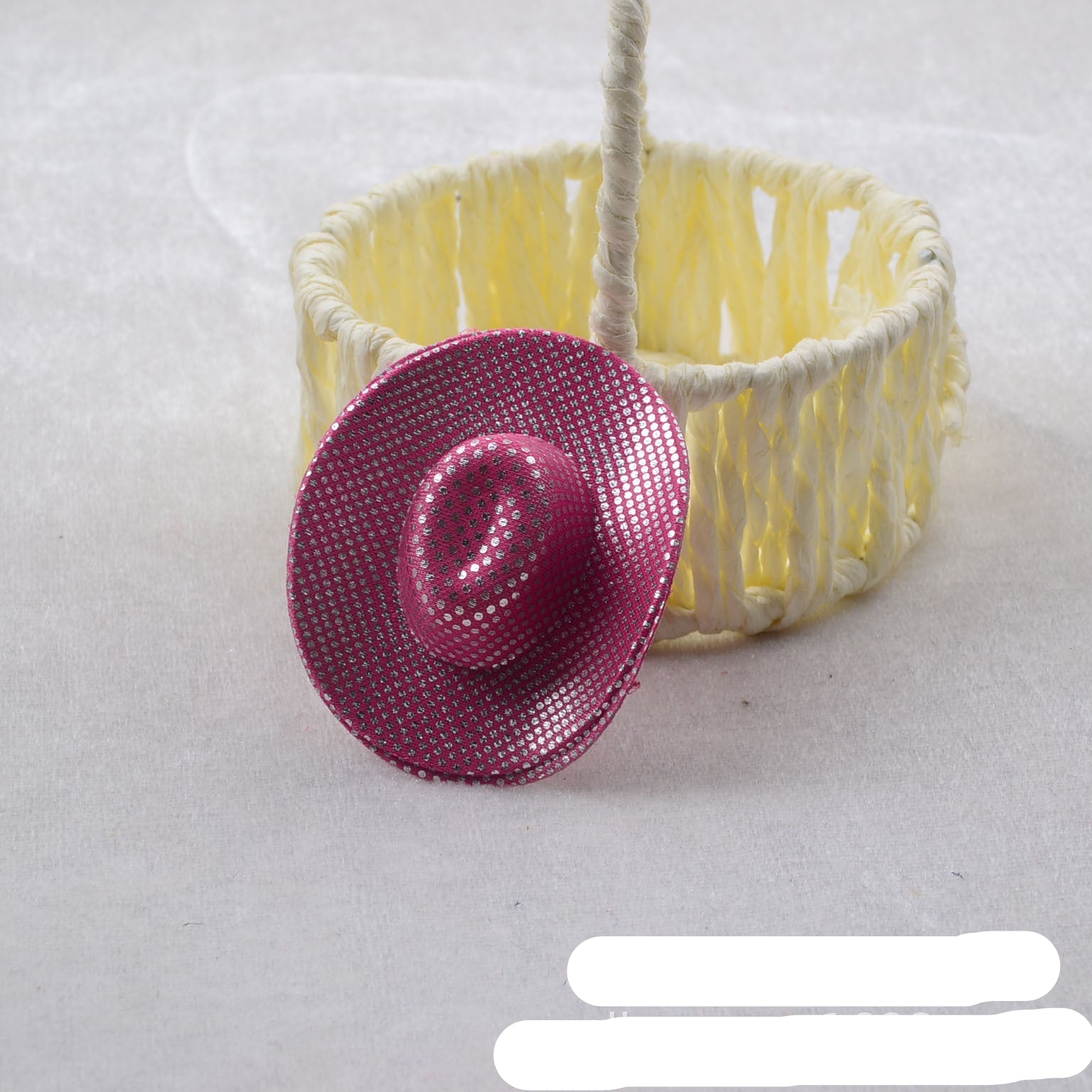 Wholesale new pet hat keychain Amazon pet jewelry perfume holder western cowboy hat accessories