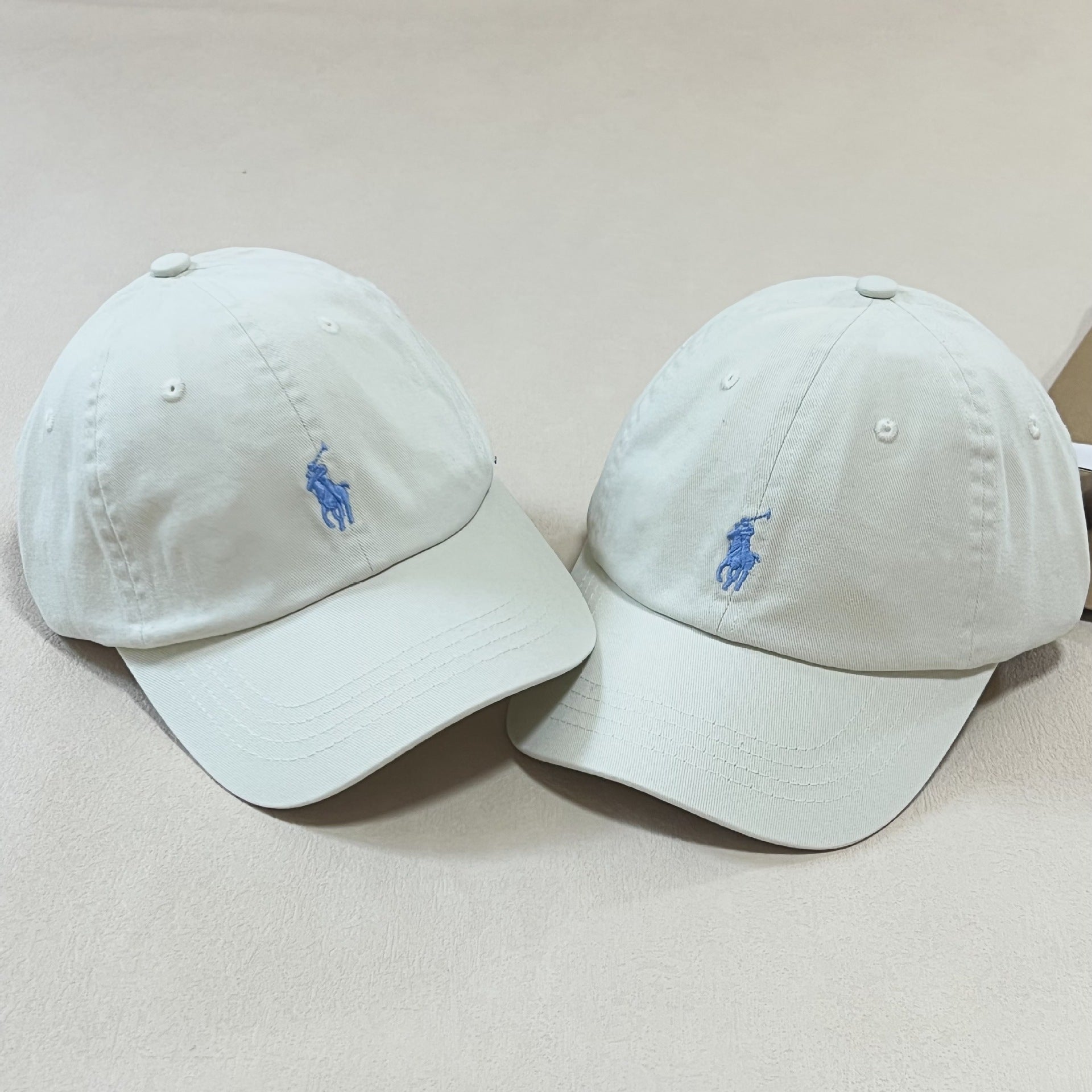 Wholesale Pure cotton  face-enhancing small deep brim baseball cap