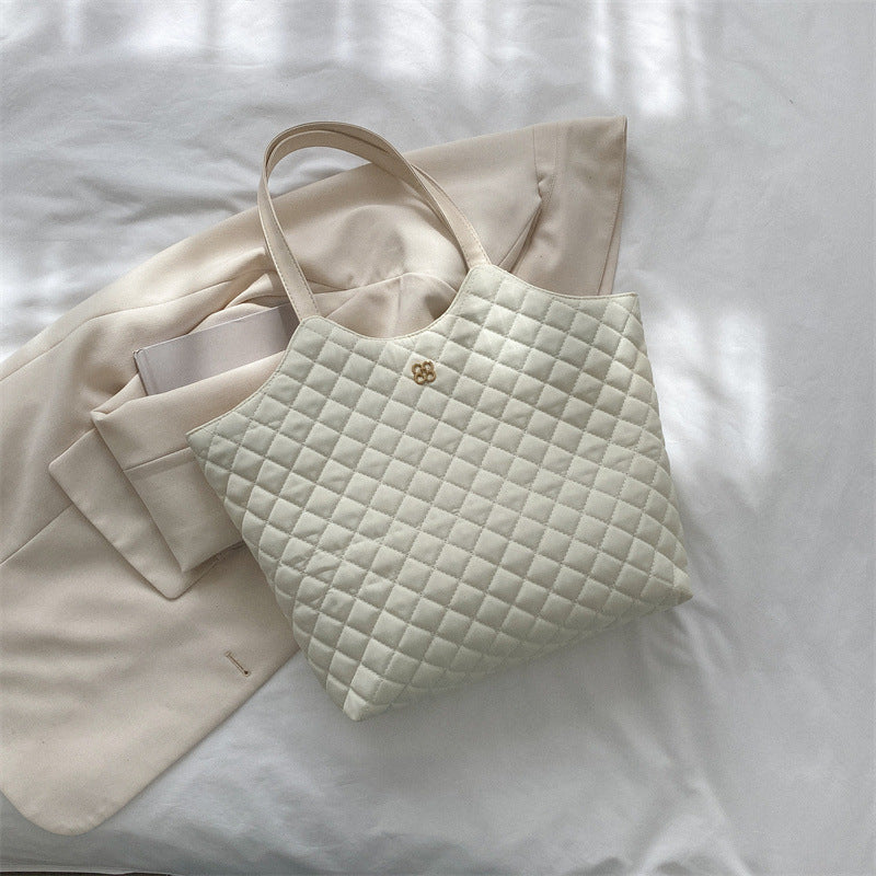 Wholesale Fashion Retro Commuting Fashionable Western Style Autumn Large Capacity Shoulder Bags