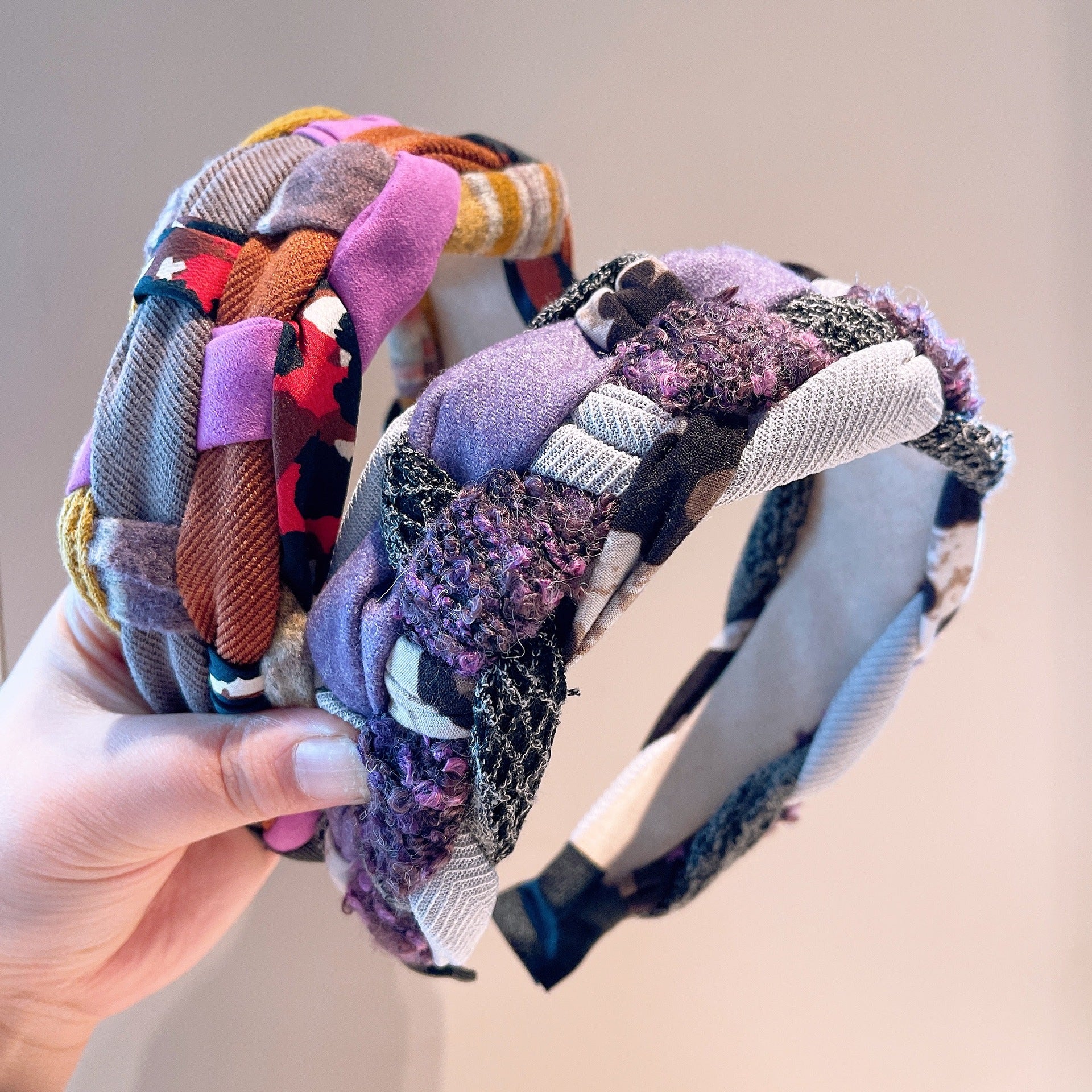 Wholesale Winter Hand-woven Contrasting Color Wide-brimmed Headbands