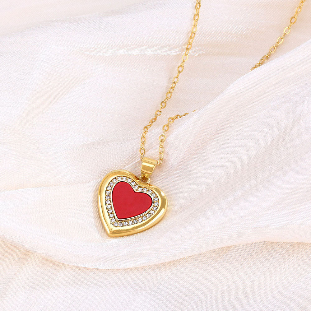 Wholesale Gold Plated Shell Heart Rhinestone Pendant Necklace Chic Everyday Jewelry Gift For Women