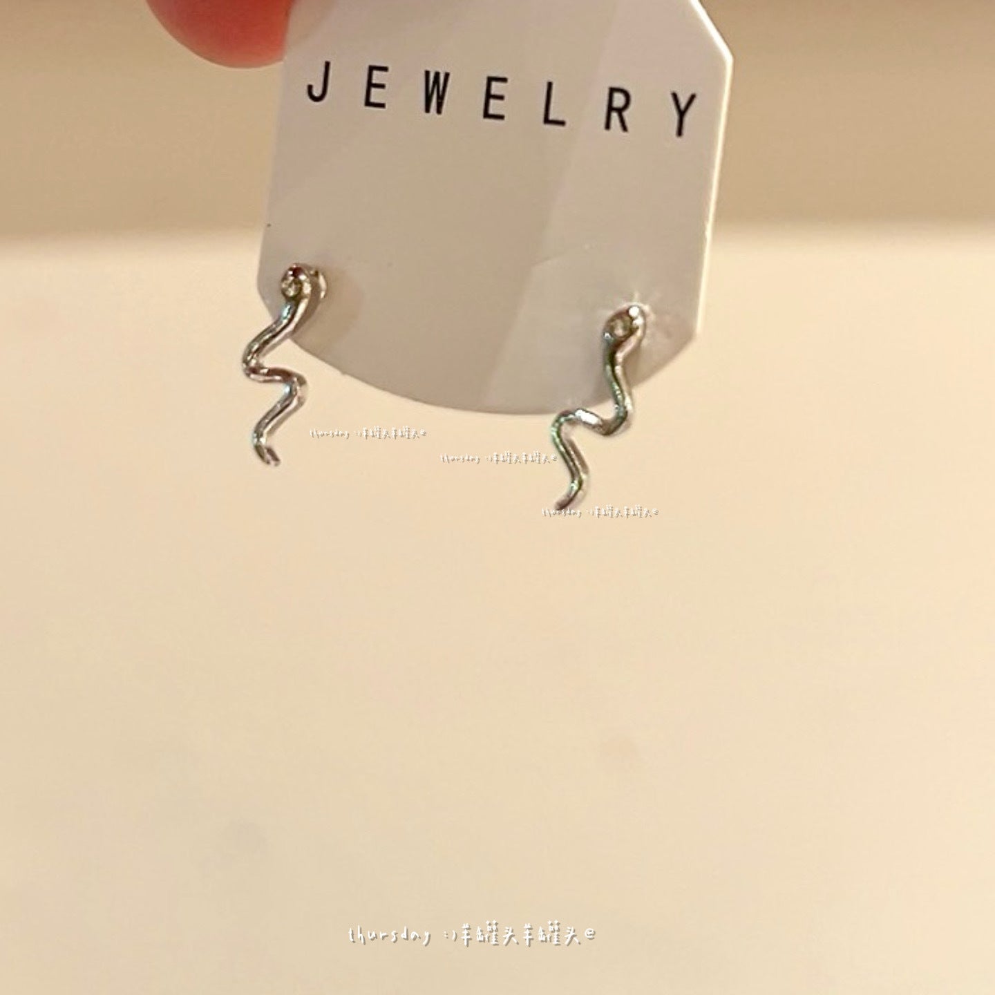 Wholesale Exaggerated glossy metal circle earrings