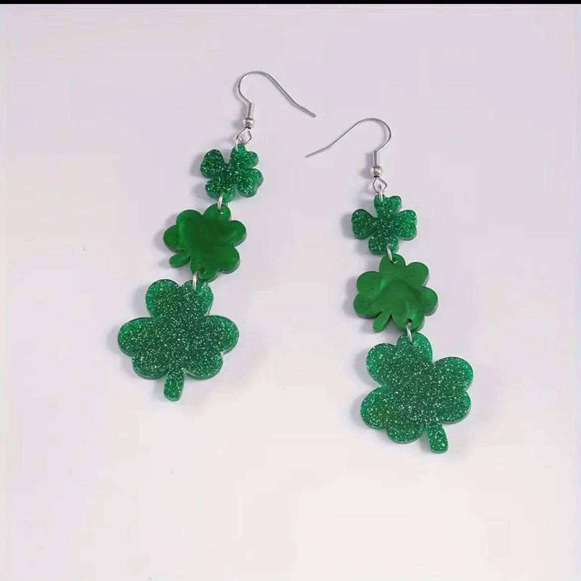 Wholesale St.  Patrick' s Day shamrock hat beer acrylic earrings