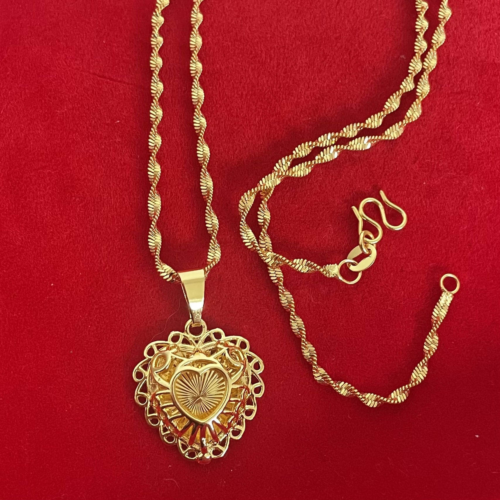 Wholesale Water Drop Rose heart necklace