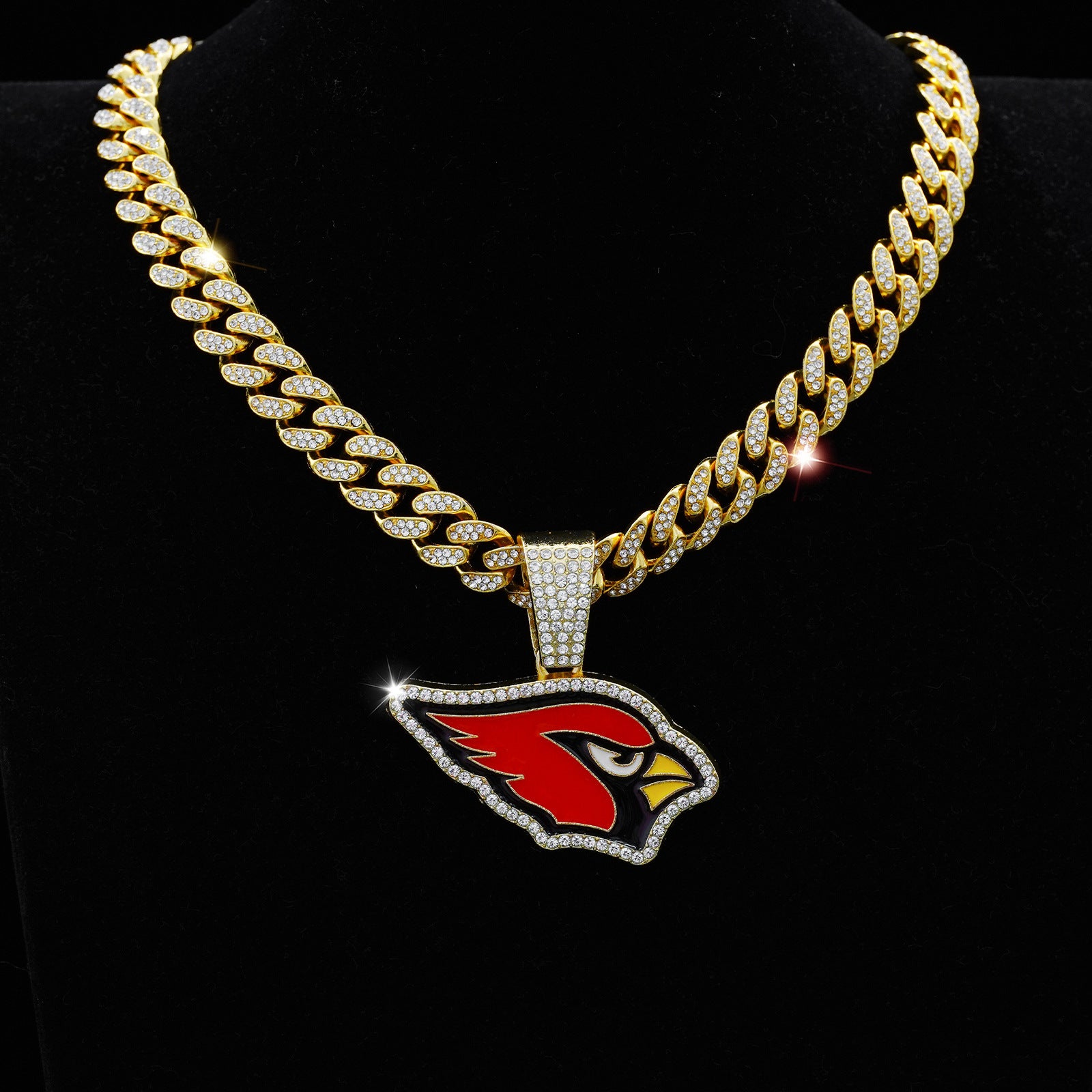 Wholesale Gold Tone Cuban Chain Necklace With Red Rhinestone Bird Pendant Zinc Alloy Punk Hip Hop Fashion Accessory For Party And Gift