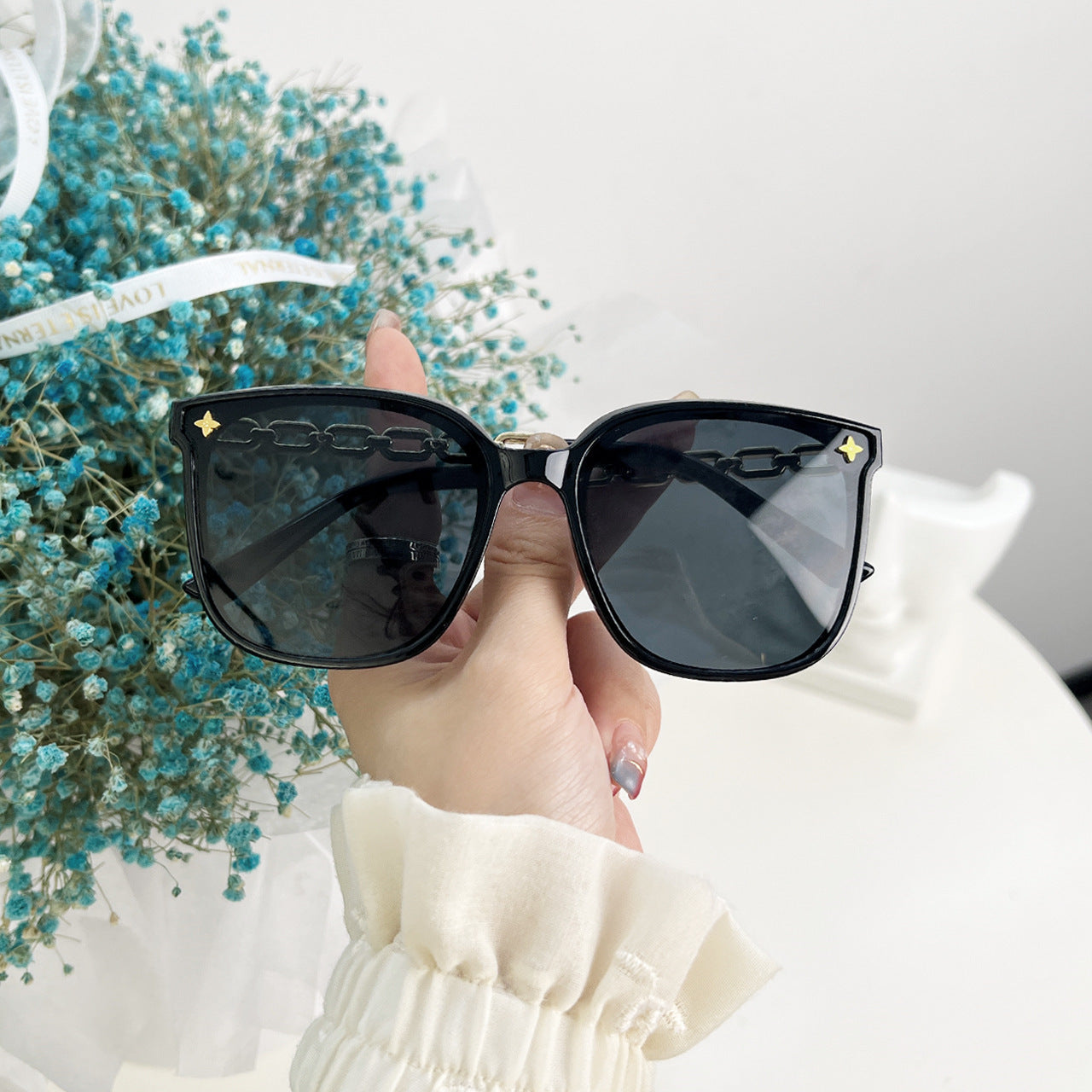 Wholesale Polarized Sunscreen Large Frame Round Face Slimming Glasses