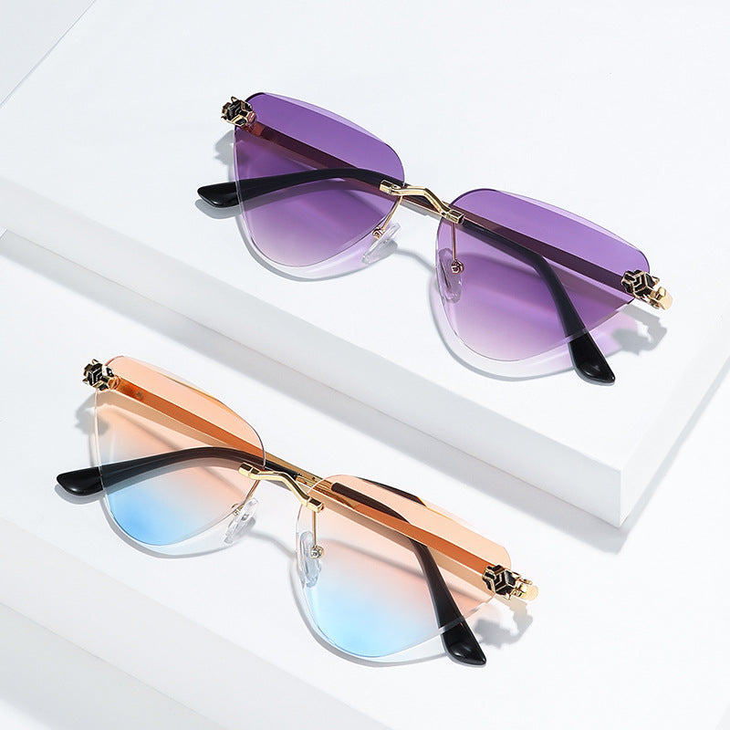 Wholesale Frameless Triangle Diamond-cut Fashion Panda Sunglasses