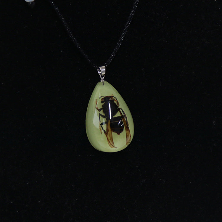 Wholesale 6pcs Resin Real Insect Luminous Pendant Necklace