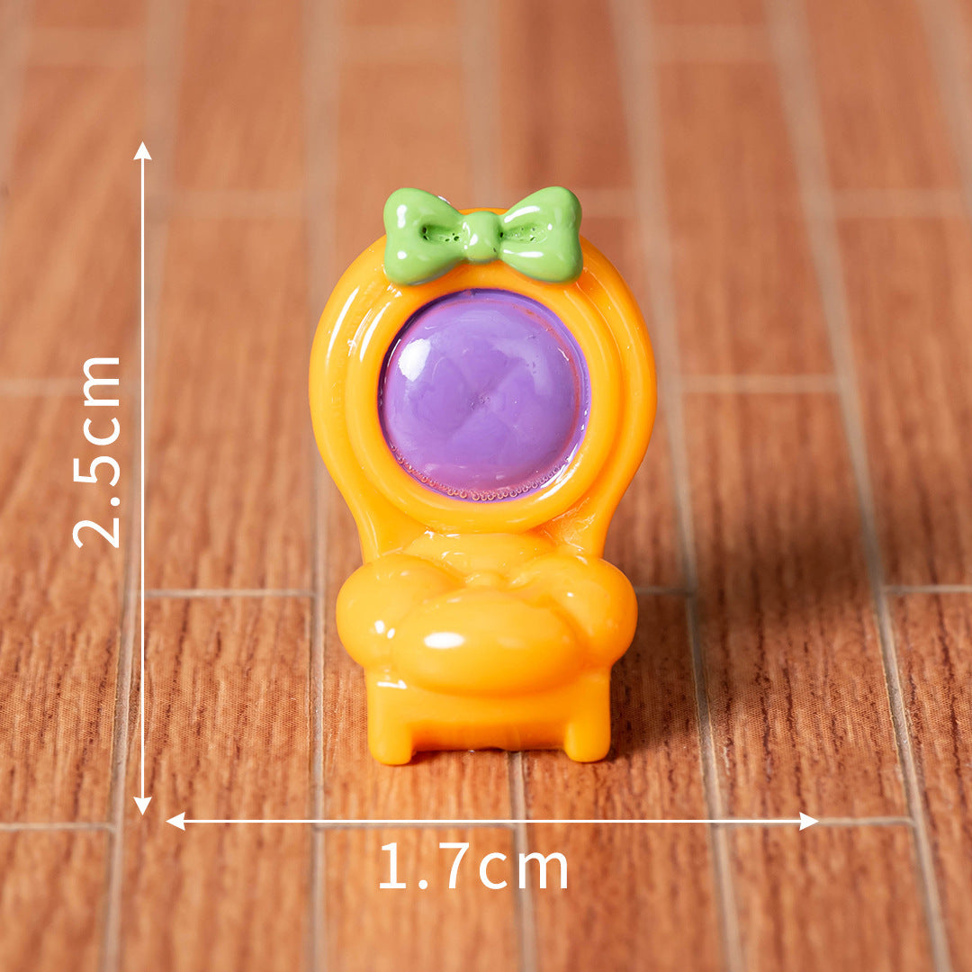 Wholesale  Resin Miniature Dollhouse Furniture For DIY Home Decor And Craft