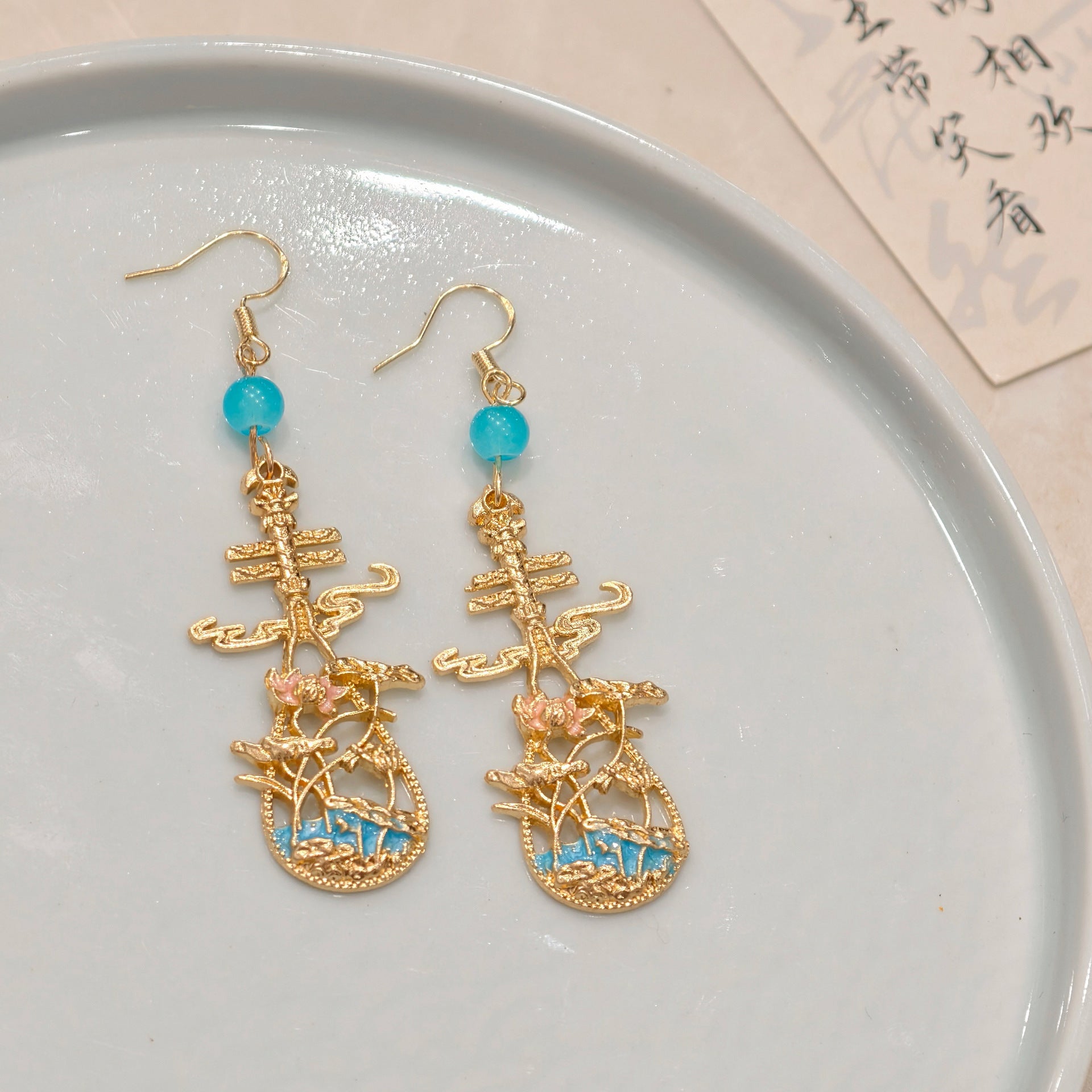 Wholesale Vintage court style ethnic antique earrings