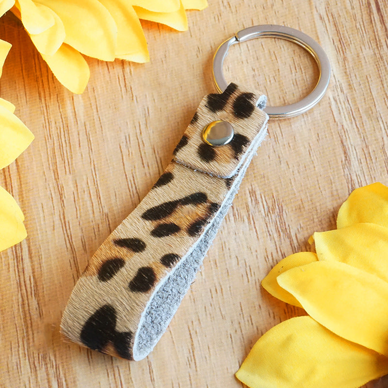 Wholesale 3pcs Creative Diy West Leather Horse Hair Leopard Print Army Green Print West Leather Keychains