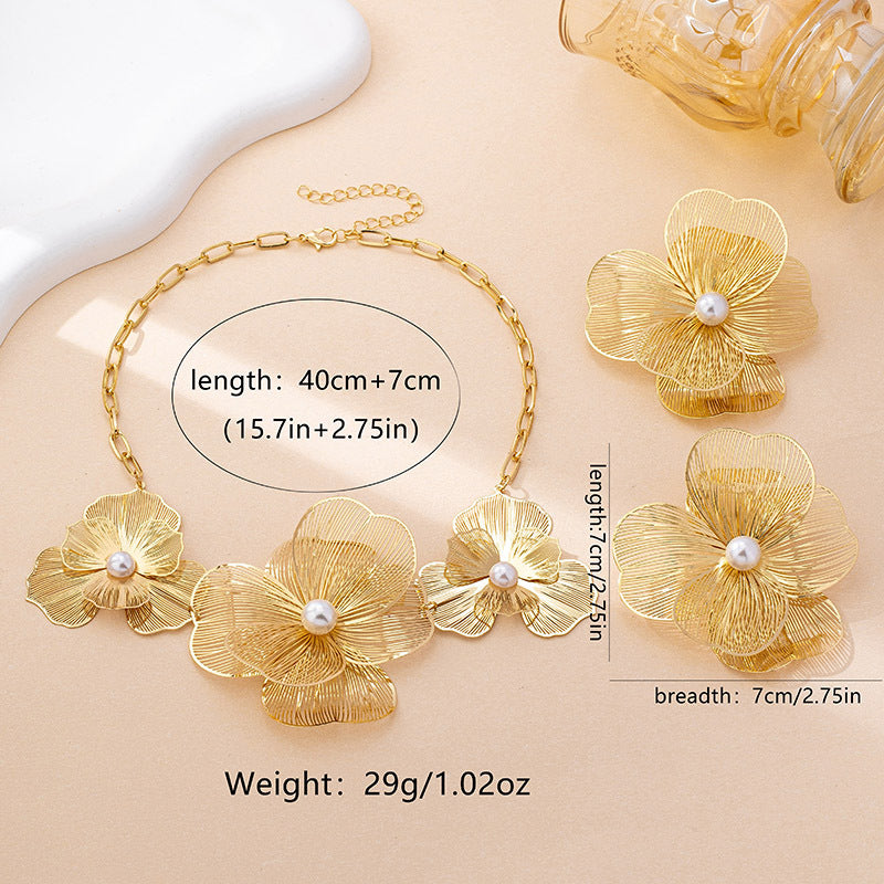 Wholesale 3D Hollowed Flower Design Women S Alloy Electroplated Jewelry Set Elegant Chic Boutique Accessory For Resale