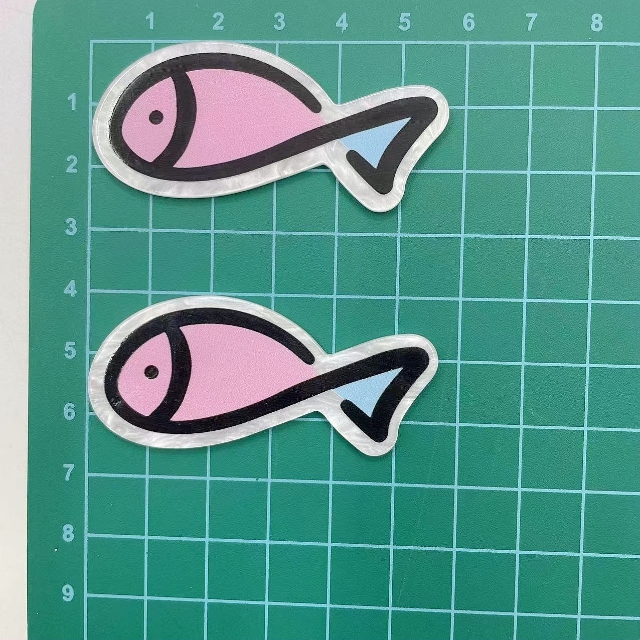Wholesale 5pcs Cartoon Fish Acrylic FlatBack Cute Accessories