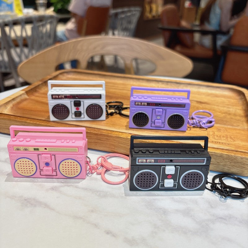 Wholesale Creative Retro Radio Keychain
