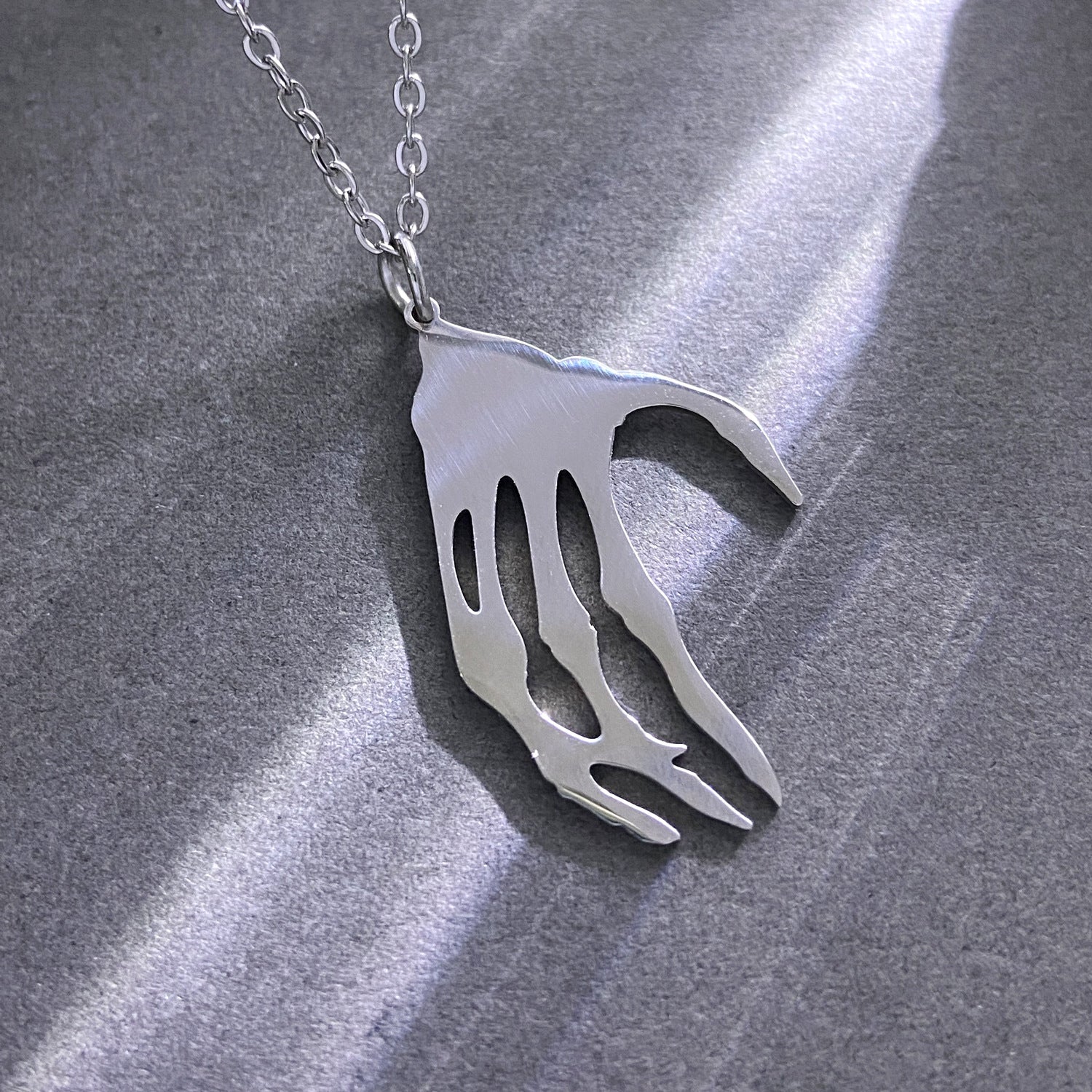 Wholesale Stainless Steel Black and White with Couple Skeleton Hand Heart Necklace