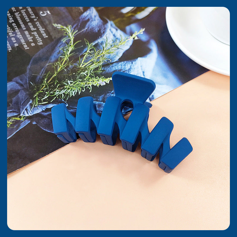 Wholesale Blue Plastic Hair Clips