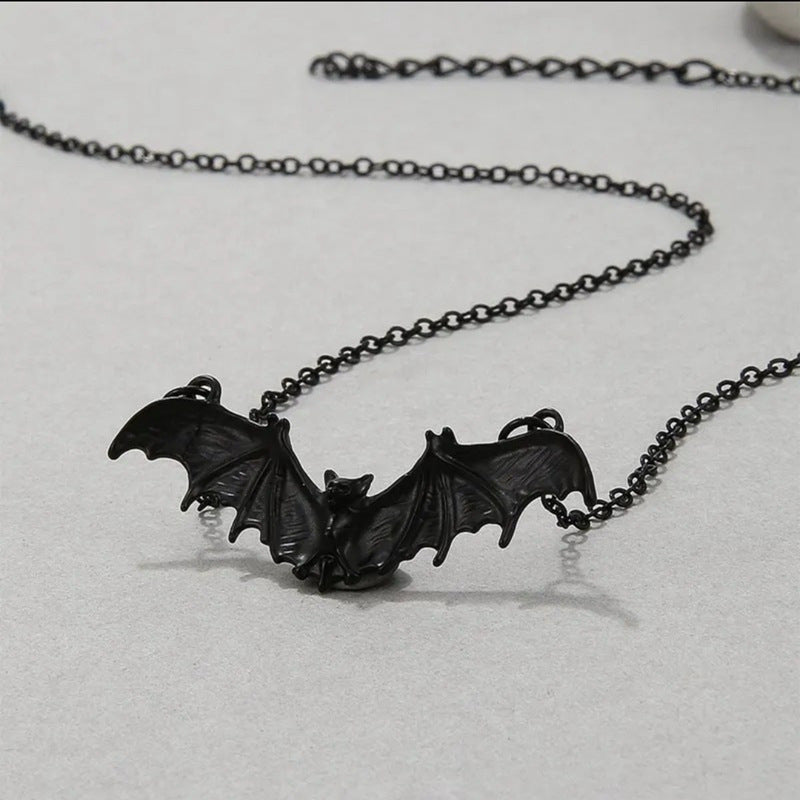 Wholesale Black bat chain goth punk vampire necklace