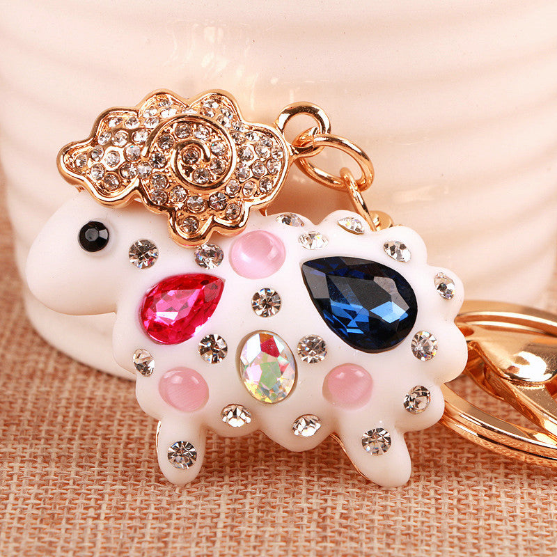 Wholesale Chic Metal Lucky Sheep Keychain Rhinestone Car Key Accessory Bag Charm Gift