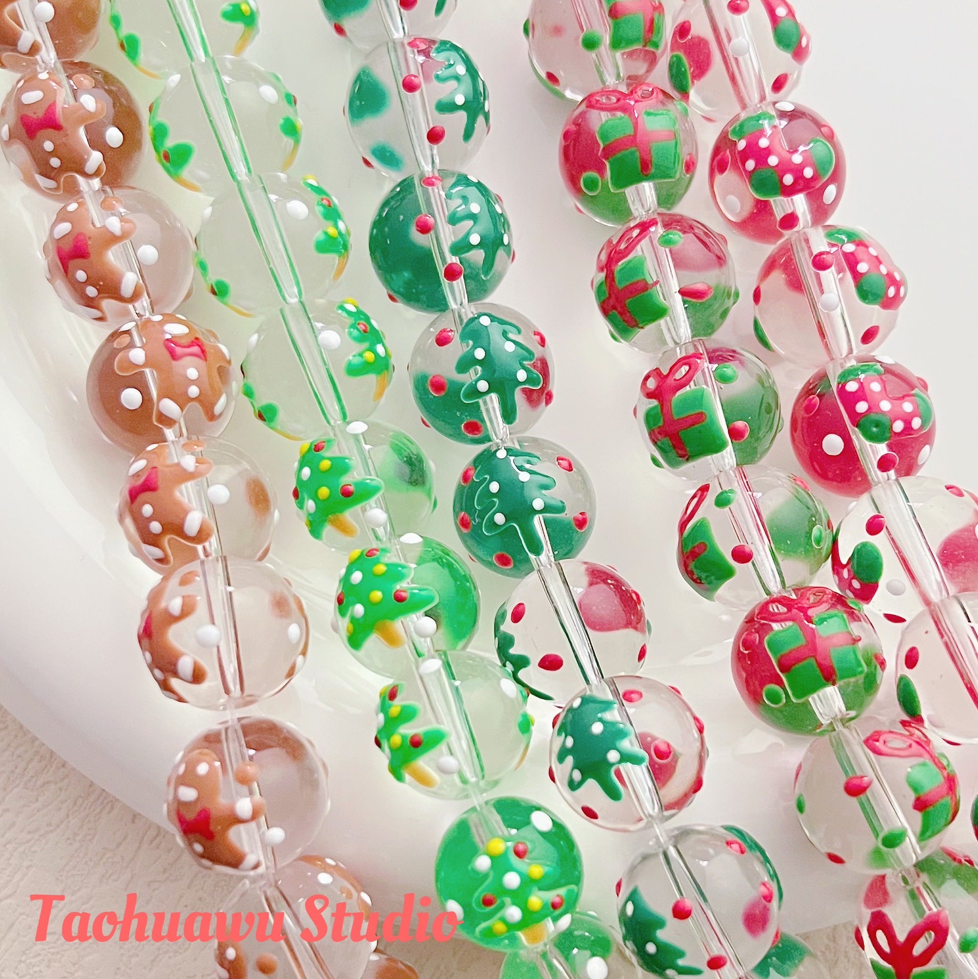 Wholesale 10pcs Santa Claus Snowflake Christmas Series Beads