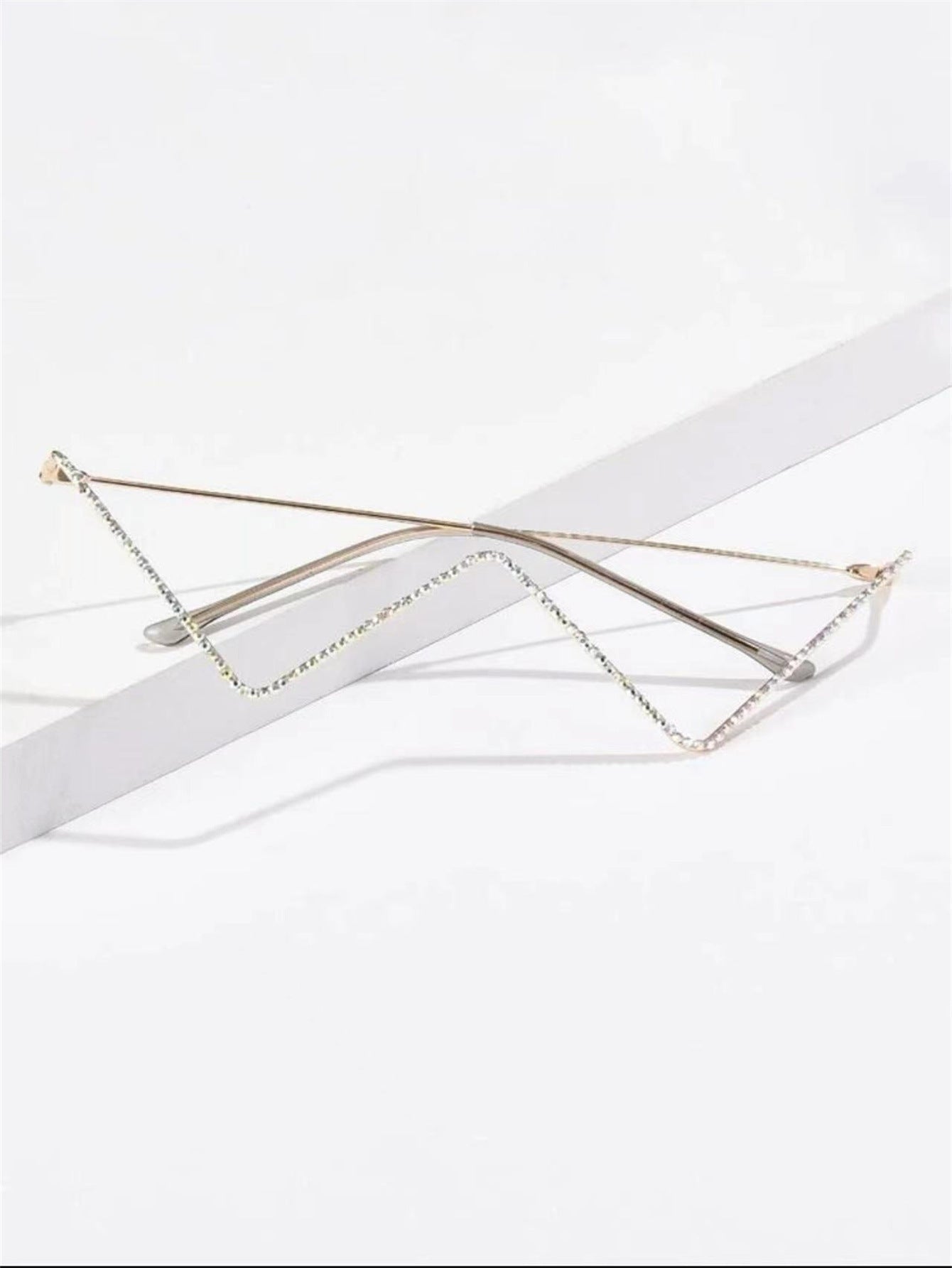 Wholesale Diamond Half Frame Street Shot V-shaped Decorative W-shaped Sunglasses