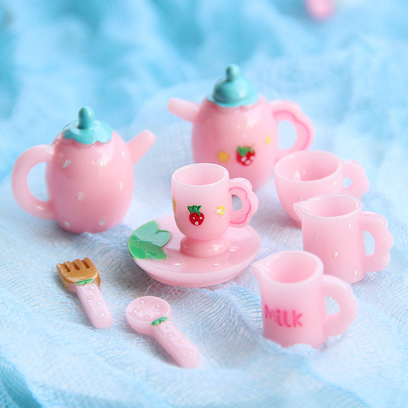 Wholesale Resin Food Play Mini Tea Set Plate Knife and Fork Doll Accessories