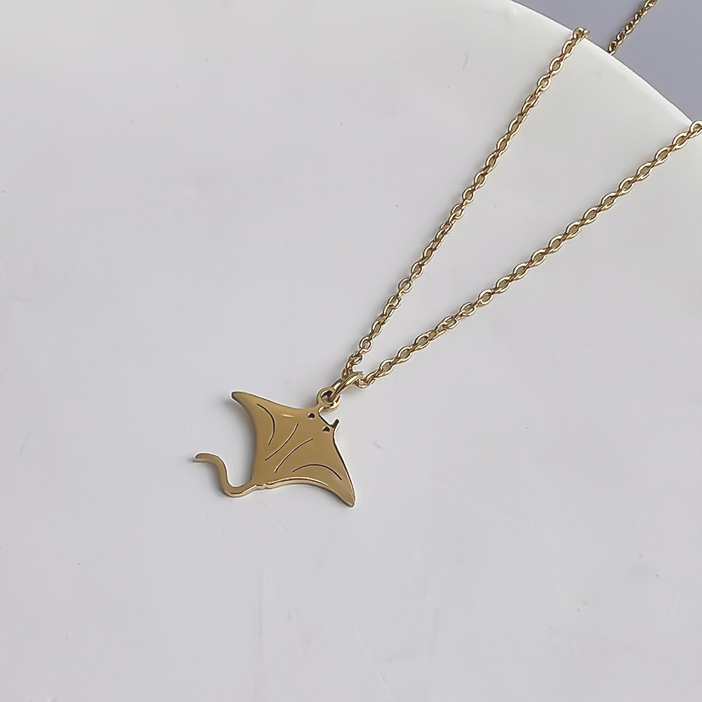 Wholesale Stainless Steel Marine Series 18K Gold Fishtail Dolphin Necklace Clavicle Chain