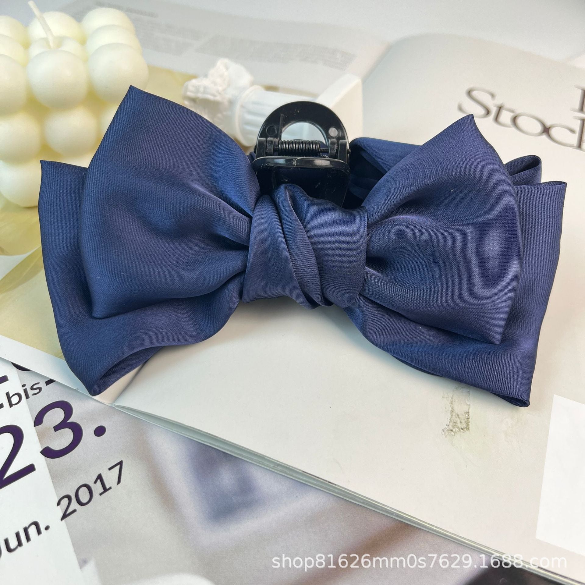 Wholesale Oversized Black Fugitive Princess Double Sided Bow Hair Clip