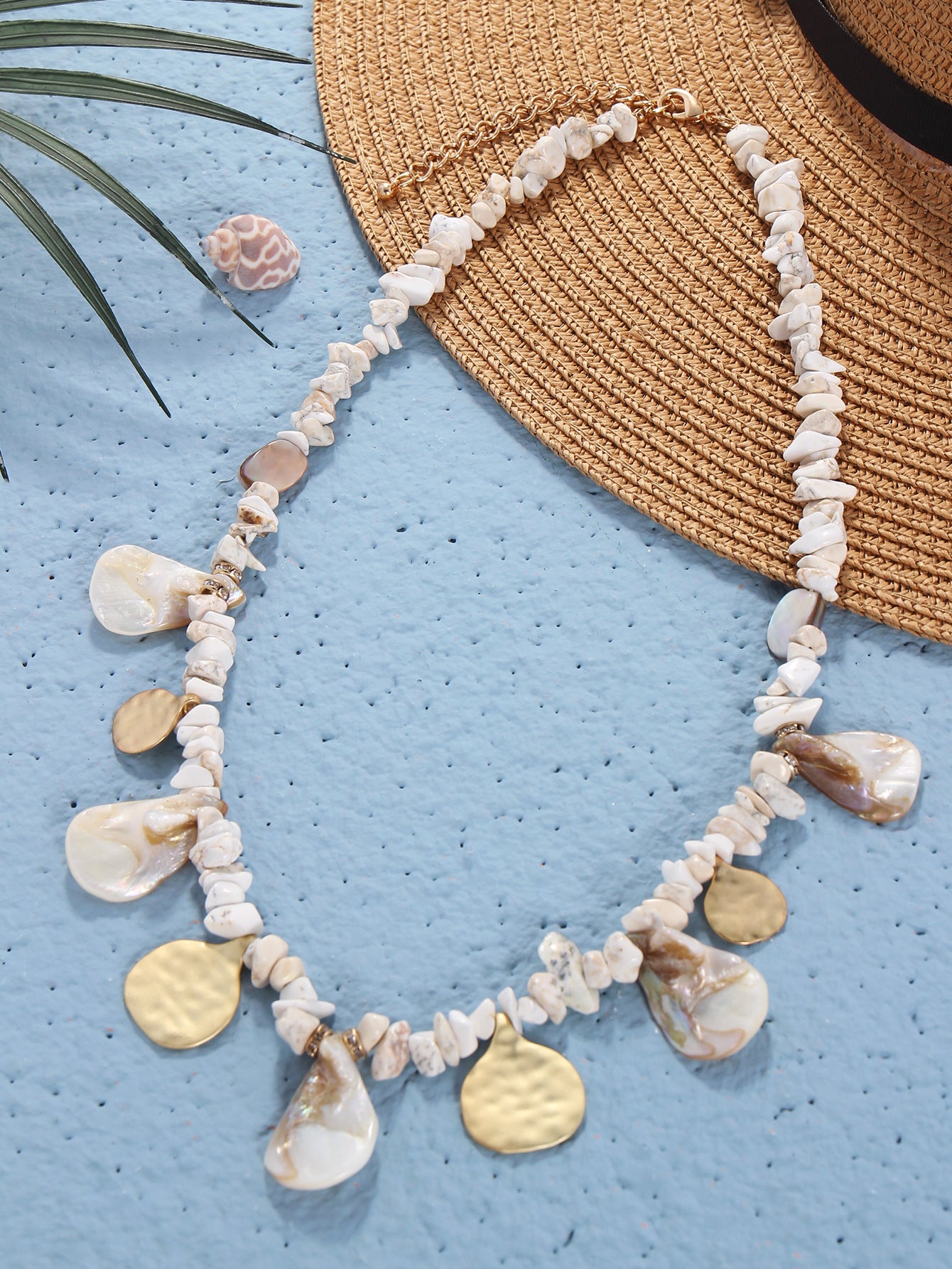 Wholesale Bohemian Seaside Holiday Style Beach Shell Pendant Beaded Necklace