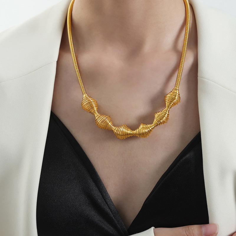 Wholesale Vintage Copper Spring Necklaces and Collarbone Chains