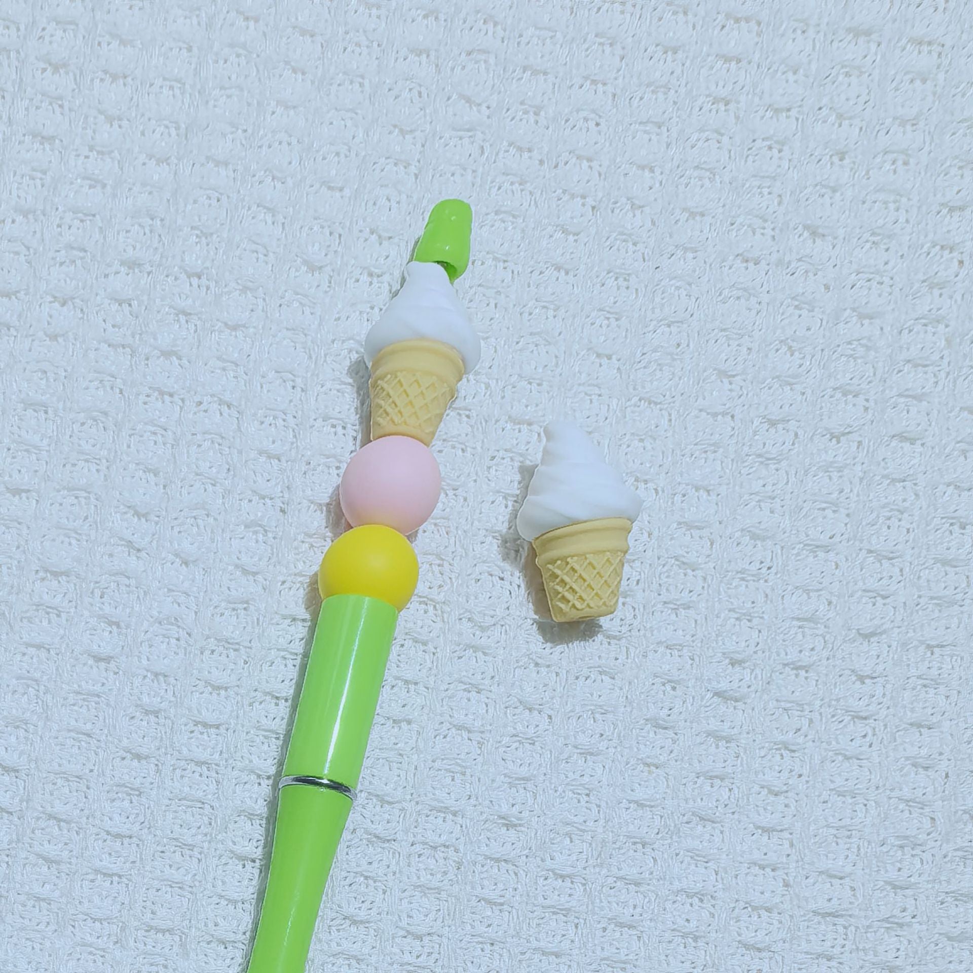 Wholesale 10pcs 3D Silicone Cartoon Beads