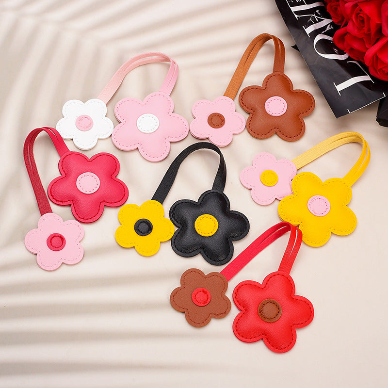 Wholesale 10pcs/packCute Dachshund Pendant Car Ornament Keychain Pendant