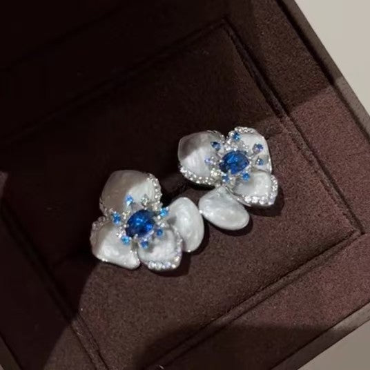 Wholesale Blue Enamel Flower Earrings For Women Pearl Accent Fashion Jewelry Accessory Party Casual Wear Resale