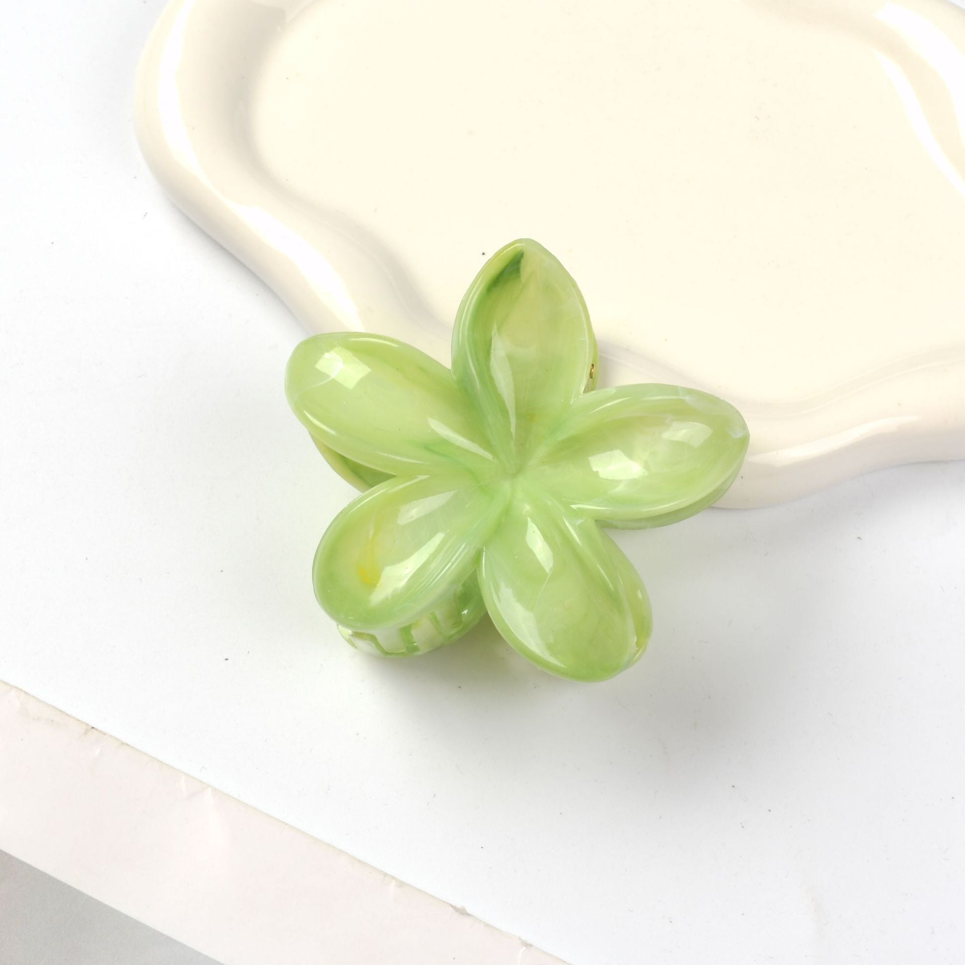 Wholesale plumeria flower bauhinia flower festival women's back head shark clip hair accessories