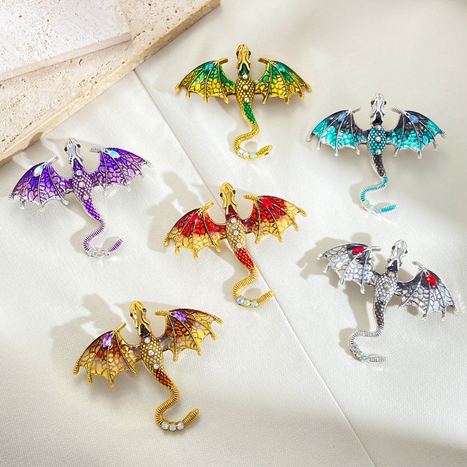 Wholesale Magic dragon-shaped niche enamel colored diamond brooch exquisite suit pin light luxury accessories