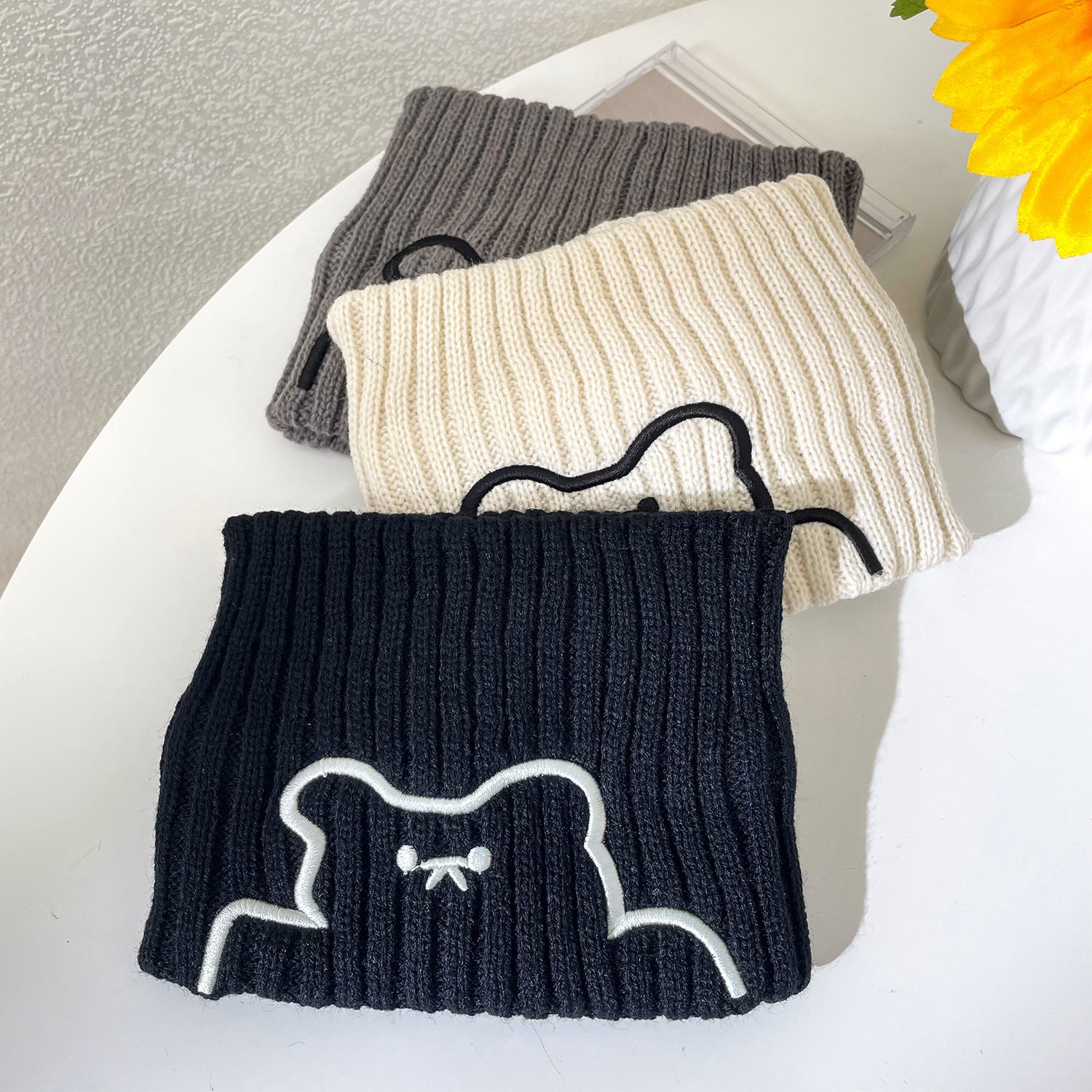 Wholesale 2023 Autumn and Winter Woolen Knitted Wide-brimmed Bear Headband