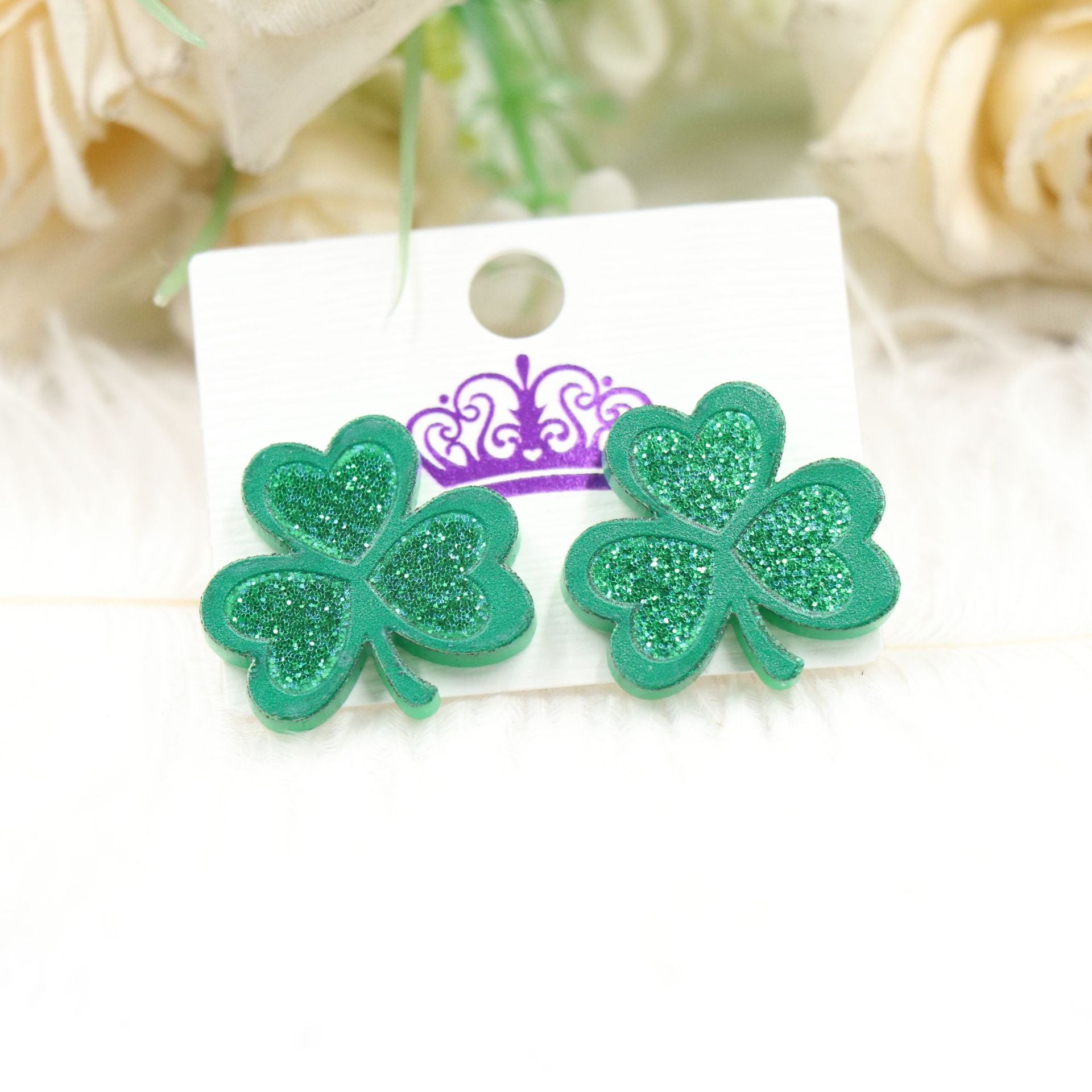 Wholesale  four-leaf clover ear studs UV printing green glitter cute ear studs acrylic ear studs
