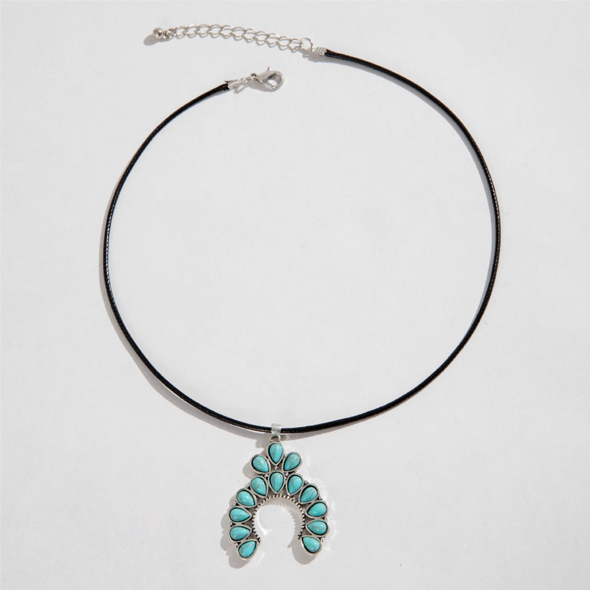 Wholesale Bohemian Style Vintage Turquoise Flower Necklace