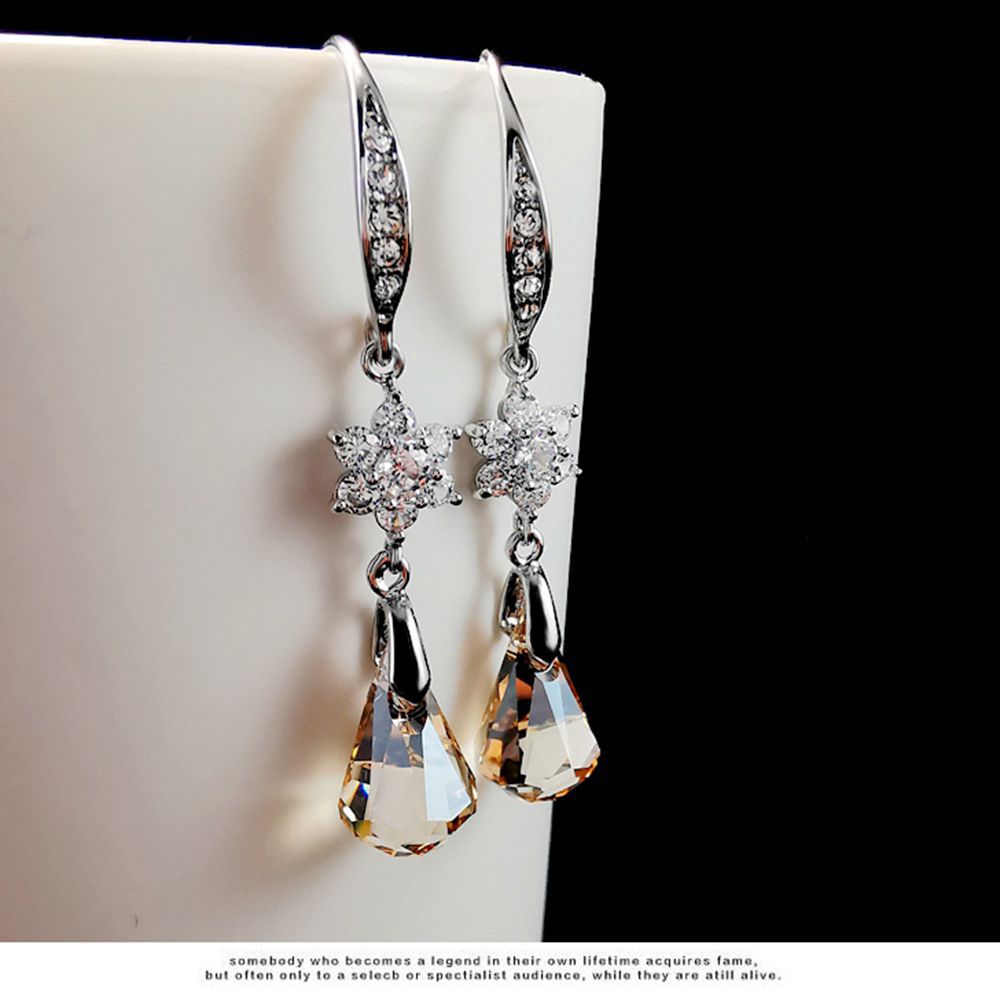 Wholesale Micro Paved Zircon Artificial Crystal Super Flash Diamond Tassel Earrings