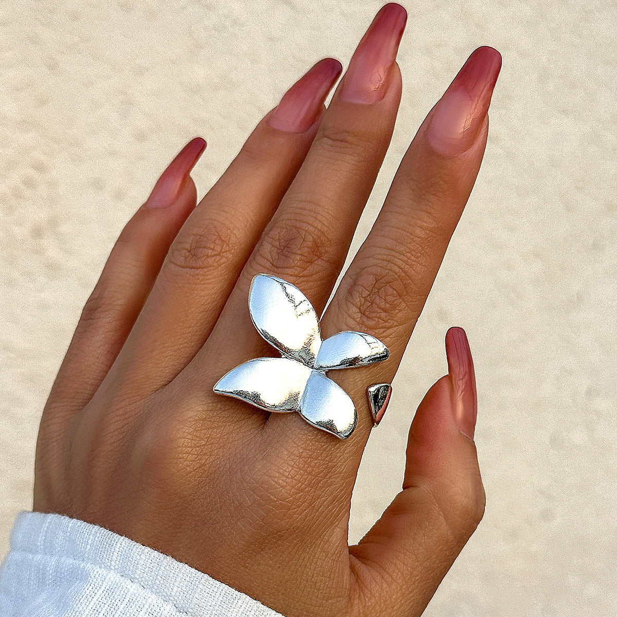 Wholesale Metallic Glossy Butterfly Alloy Ring
