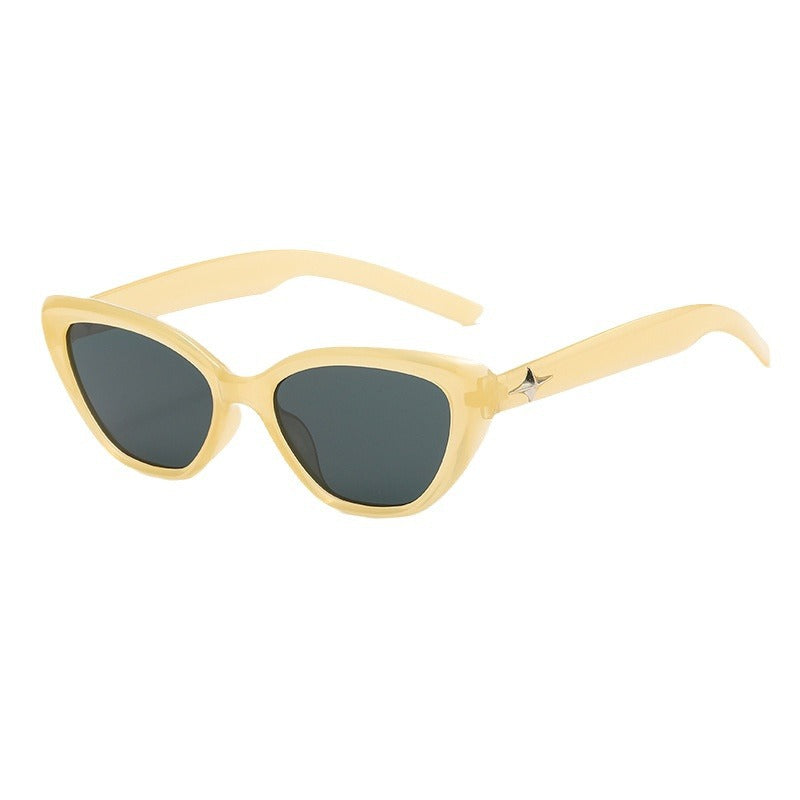 Wholesale Retro triangular cat-eye small face small frame sunglasses